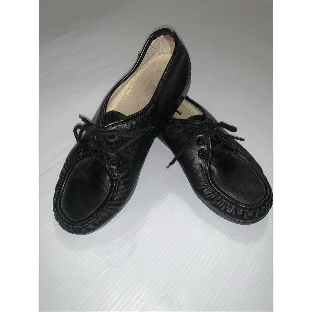 SAS Siesta Lace Up Loafer Shoe Women's Size 8.5WW Black Casual Comfort Hand Sewn